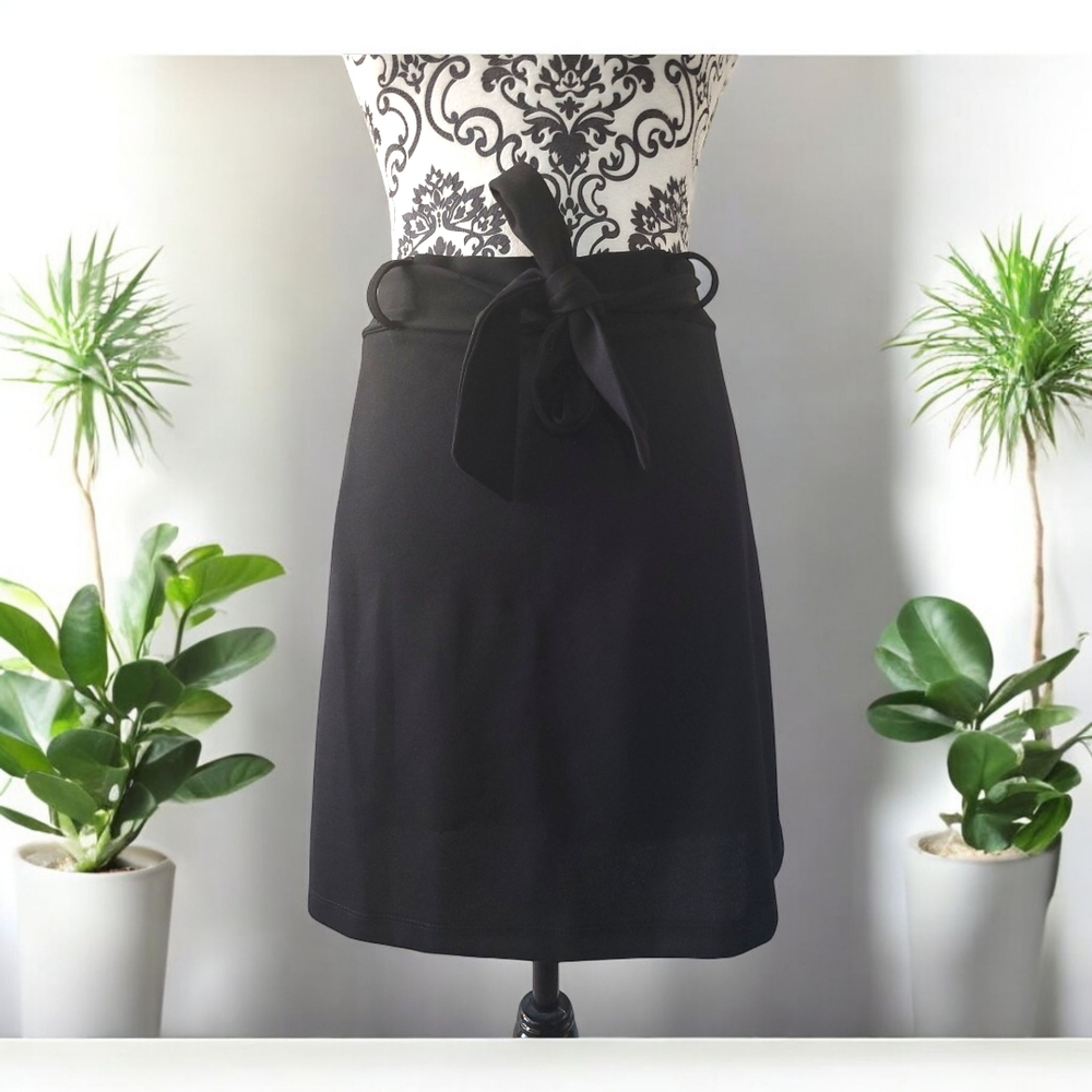 Elegant Black Skirt  **25% off 2 or more items**